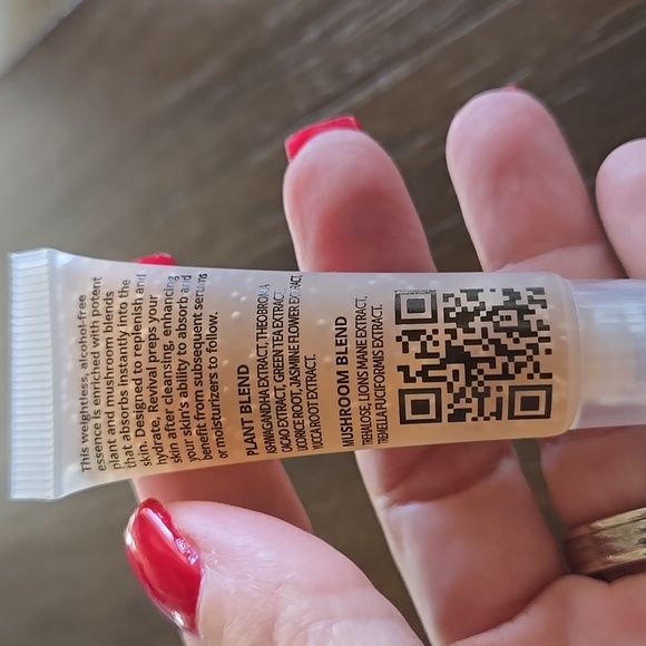 Revival Antioxidant Pre-Serum - Travel Size - Picture 2 of 3